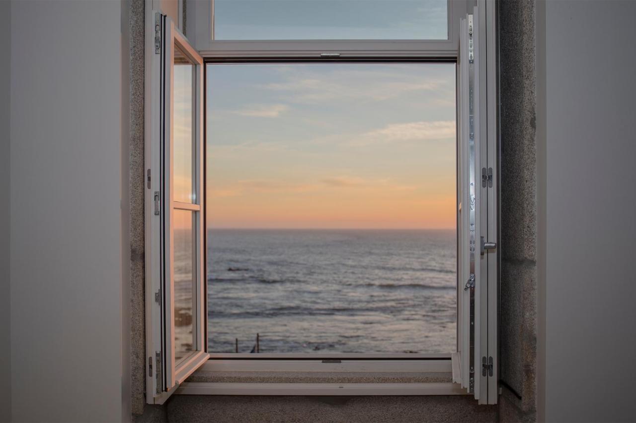 Liiiving In Porto - Luxury Beachfront Apartments Exterior foto