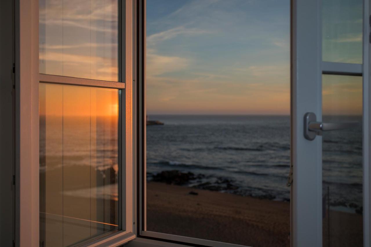 Liiiving In Porto - Luxury Beachfront Apartments Exterior foto