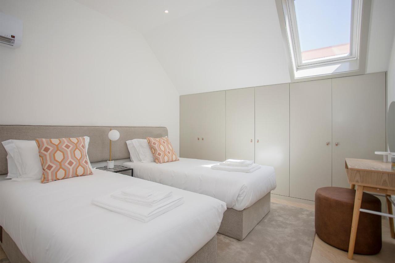 Liiiving In Porto - Luxury Beachfront Apartments Exterior foto